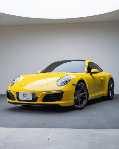 Porsche 911 Carrera (2016)