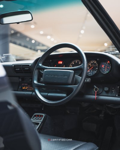 Porsche 911 Carrera 2 (1992)