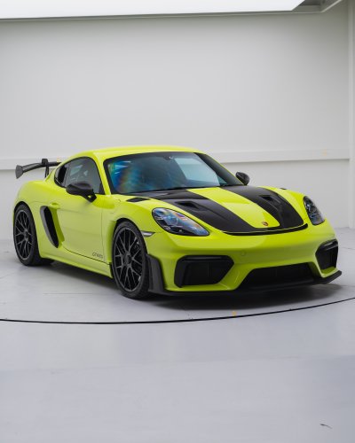 Porsche 718 Cayman GT4 RS (2024)