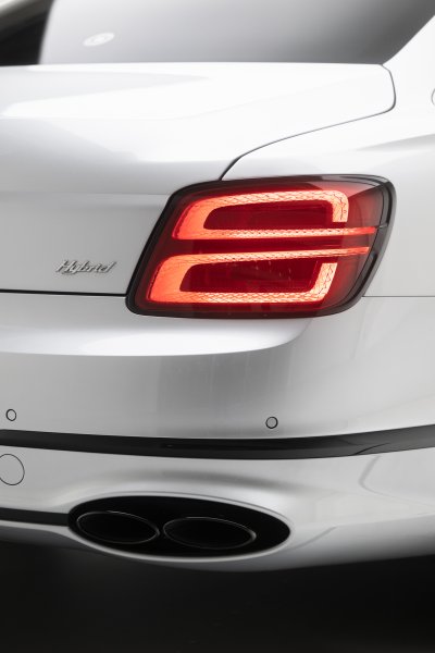 Bentley Flying Spur (2023)