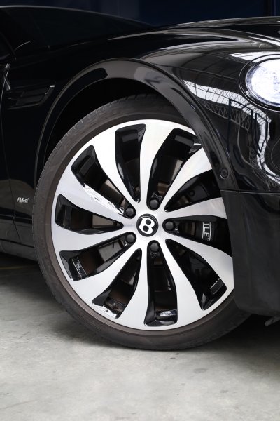 Bentley Flying Spur (2022)