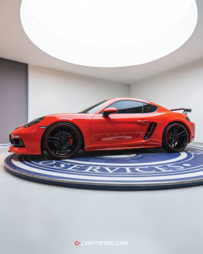 Porsche 718 Cayman