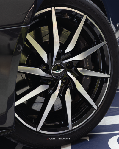 Aston Martin DB11 V12