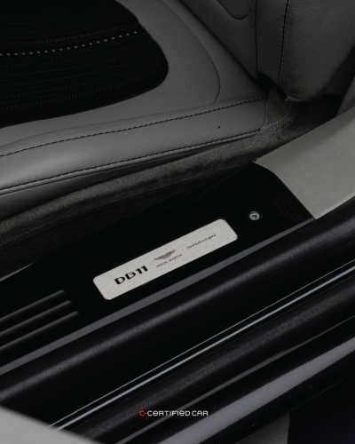 Aston Martin DB11 V12