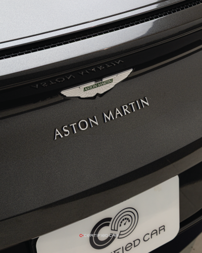 Aston Martin DB11 V12