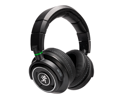 Mackie. MC-350