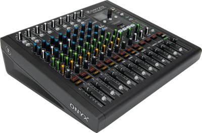 Mackie. Onyx12