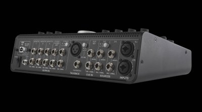 Mackie. Big Knob Studio+