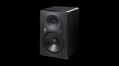 Mackie. HR824mk2