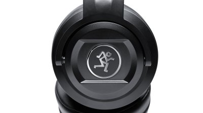 Mackie. MC-250