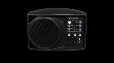 Mackie. SRM150