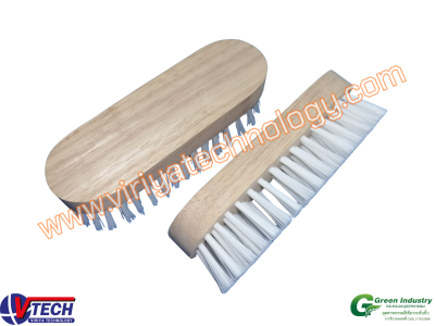 105-3 แปรงด้ามมือขนไนล่อน