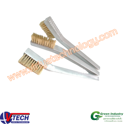 105-1 แปรงด้ามมือขนม้า