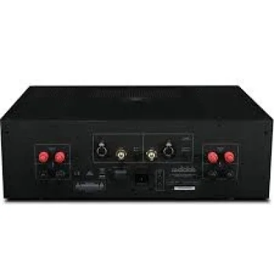 AUDIOLAB 8300XP Stereo power amp Black finished