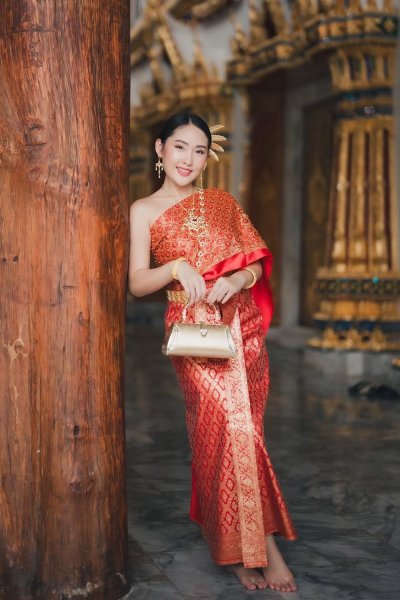 Thai Costume 002