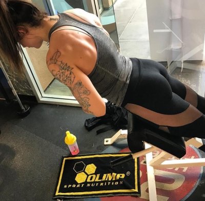 Olimp Towel Black & Yellow 70 x 140 cm