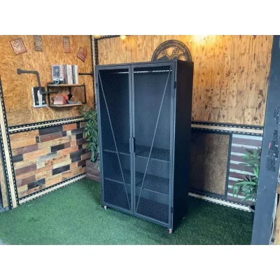 ตู้เก็บของ มีราวแขวน มีล้อเลื่อน