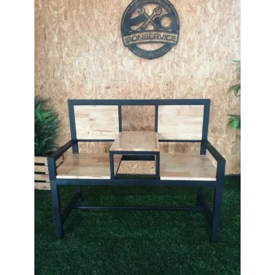 ม้านั้งคู่มีพนักแพิงหลังและแขนพื้นไม้นั้งได้2คน ม้านั้งคู่มีพนักแพิงหลังและแขนพื้นไม้นั้งได้2คน