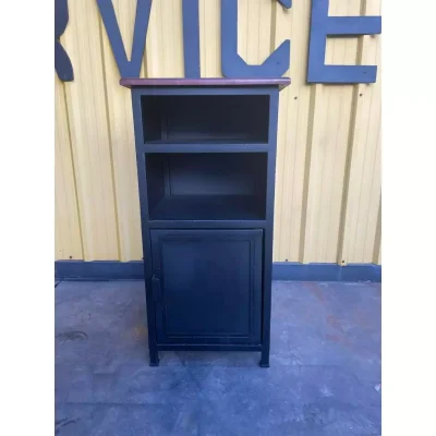 ชั้นวาง 4 ชั้นมีบานพับ โครงเหล็กใช้เป็นเหล็กกันสนิม ชั้นวาง 4 ชั้นมีบานพับ โครงเหล็กใช้เป็นเหล็กกันสนิม