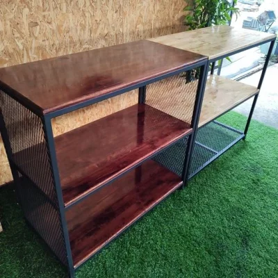 ชั้นวางของ3ชั้น ตกแต่งด้วยตะแกรงและไม้ ชั้นวางของ3ชั้น ตกแต่งด้วยตะแกรงและไม้