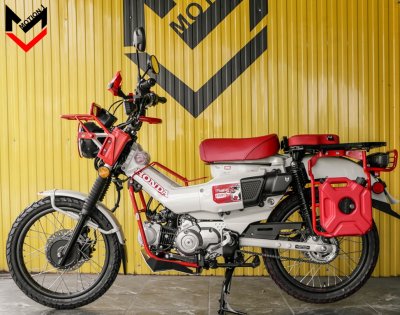 Accessories set for Honda CT-125 (Chums)