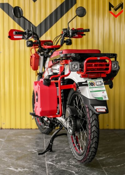 Accessories set for Honda CT-125 (Chums)