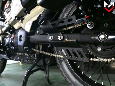 LOWER CHAIN GUARD