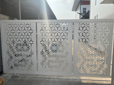 Metal Gate & Plastwood Partition/ประตูเหล็กฉลุลาย ฉากกันพลาสวูด