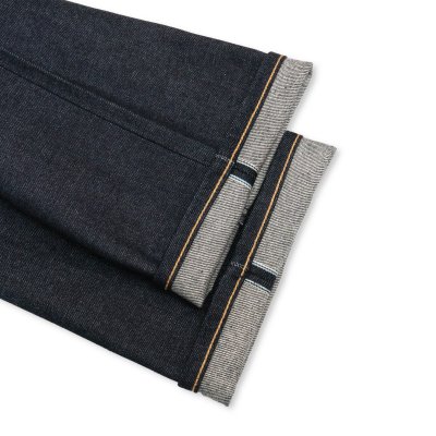 Indigoskin Earth Series Jeans Slim Tight Fit (กระบอกเล็ก)