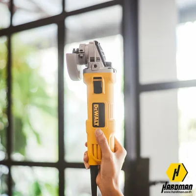 เครื่องเจียร DeWALT DWE 8100S