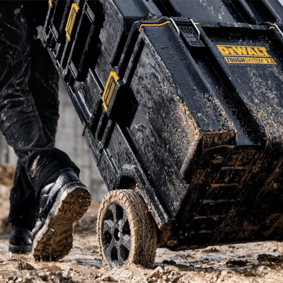 กล่องเครื่องมือช่าง ขนาดใหญ่ TOUGHSYSTEM 2.0 พร้อมล้อเข็น DEWALT รุ่น DWST83295-1