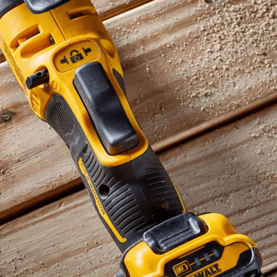เครื่องมือมัลติทูลระบบสั่น ไร้สาย 12 V DEWALT รุ่น DCS353NT-XJ เครื่องมือมัลติทูลระบบสั่น ไร้สาย 12 V DEWALT รุ่น DCS353NT-XJ