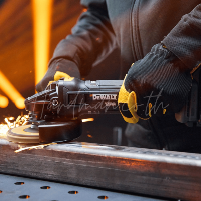 DCG45MP2T-B1 DEWALT x McLaren F1 Team 18V XR Special Edition Grinder - 2 x 5AH