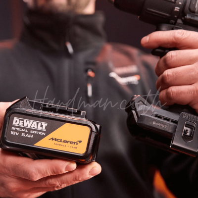 ชุดสว่านกระแทกไร้สาย 18V XR DEWALT รุ่น DCD86MP1T-QWP (MCLAREN)