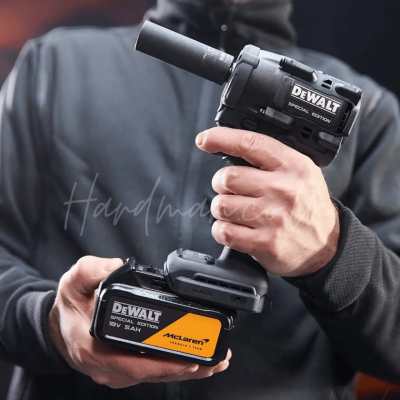 DeWalt DCF92MP2T-XE 18V XR Cordless 1/2" Compact Impact Wrench Combo Kit