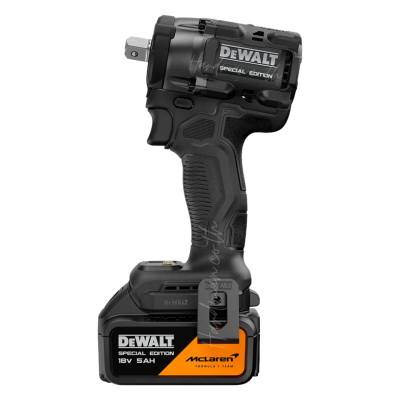 DeWalt DCF92MP2T-XE 18V XR Cordless 1/2" Compact Impact Wrench Combo Kit
