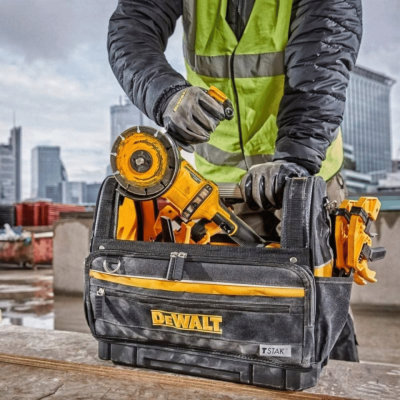 กระเป๋า TSTAK แบบด้ามจับยาว DEWALT รุ่น DWST82990-1