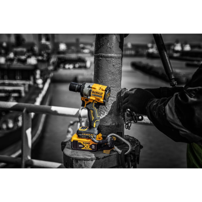 บล็อกกระแทกไร้สาย 20V DEWALT รุ่น DCF894N-KR (เครื่องเปล่า) บล็อกกระแทกไร้สาย 20V DEWALT รุ่น DCF894N-KR (เครื่องเปล่า)