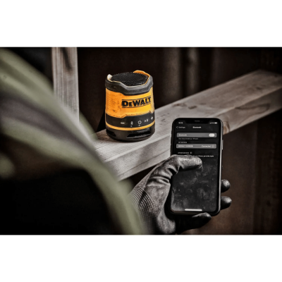 ลำโพงบลูทูธไร้สายแบบพกพา DEWALT รุ่น DCR009-XJ ลำโพงบลูทูธไร้สายแบบพกพา DEWALT รุ่น DCR009-XJ