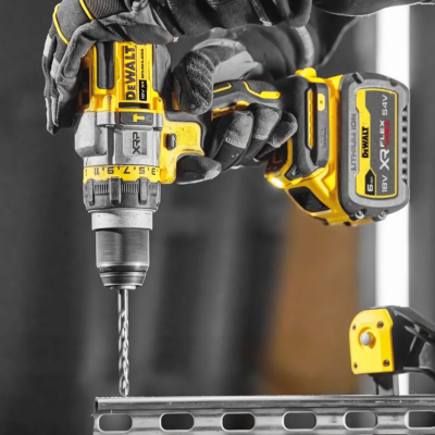 สว่านกระแทกไร้สาย 20V Max DEWALT รุ่น DCD999T1-B1 (พร้อมแบตเตอรี่เเละแท่นชาร์จ)