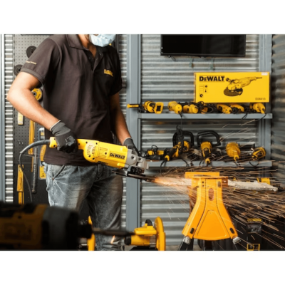 เครื่องเจียรไฟฟ้า 7 นิ้ว DEWALT รุ่น D28413-B1