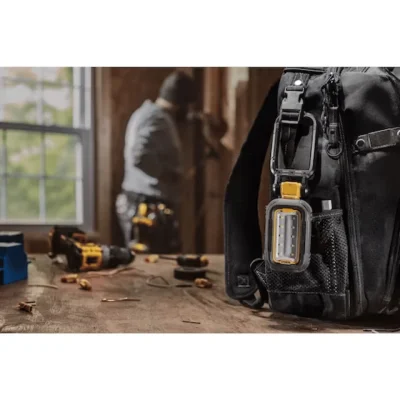 ไฟฉายไร้สาย DEWALT รุ่น DCL 182