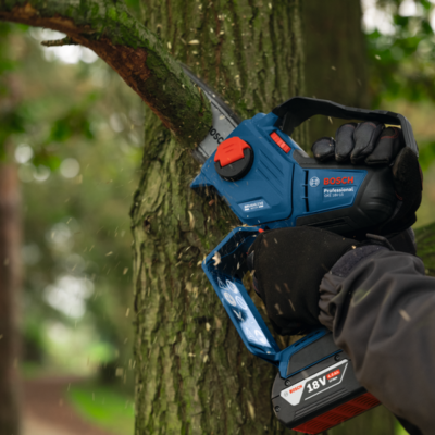 BOSCH GKE 18V‑15 6-Inch Cordless Pruning Saw (SOLO)