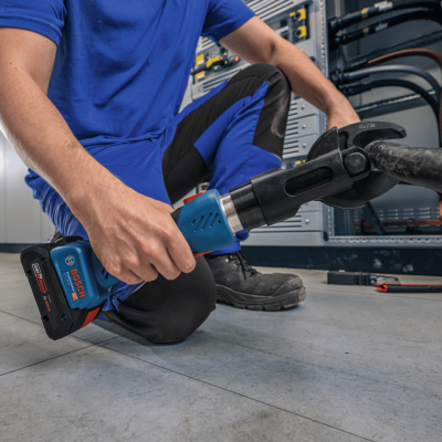 BOSCH GKH 18V-50 Cordless Hydraulic Cutting Tool