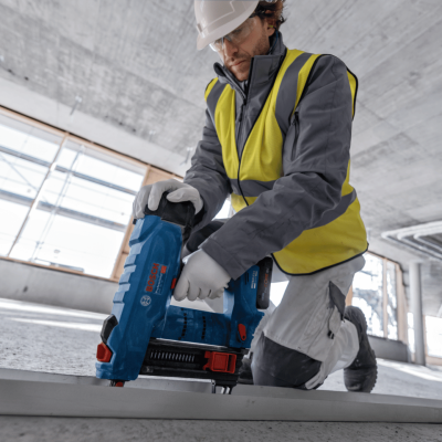 BOSCH GNB 18V-38 Cordless Concrete Nailer BOSCH GNB 18V-38 Cordless Concrete Nailer