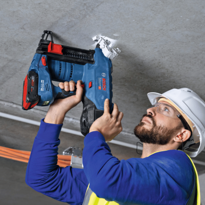 BOSCH GNB 18V-40 Cordless Nailer BOSCH GNB 18V-40 Cordless Nailer