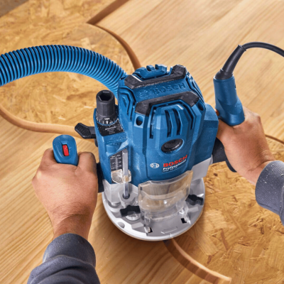 เครื่องเซาะร่องไฟฟ้า 2000 วัตต์ BOSCH รุ่น GOF 20-12