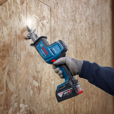 เลื่อยชักอเนกประสงค์ไร้สาย 18V BOSCH รุ่น GSA 18V-24