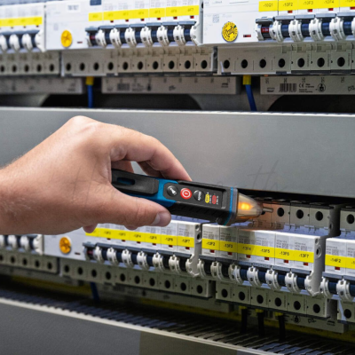 BOSCH GVD 1000-17 Professional Non-contact voltage tester BOSCH GVD 1000-17 Professional Non-contact voltage tester