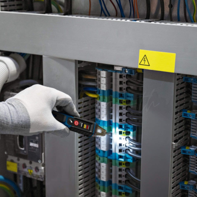 BOSCH GVD 1000-17 Professional Non-contact voltage tester BOSCH GVD 1000-17 Professional Non-contact voltage tester